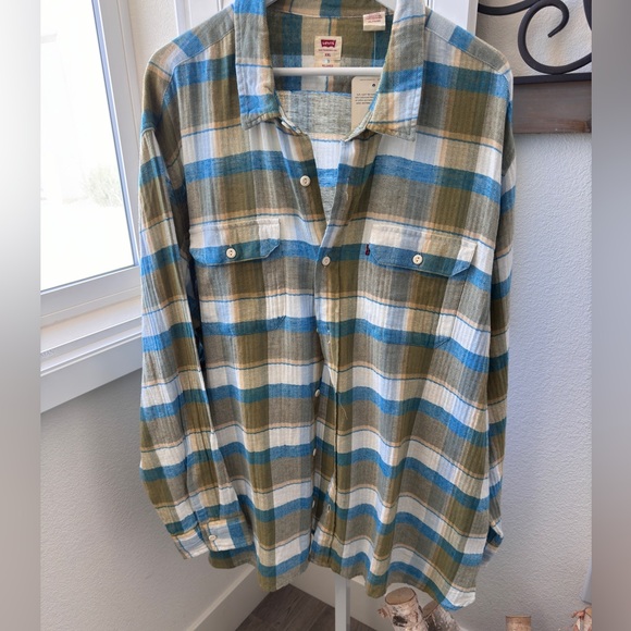 Levis plaid shirt. Relaxed fit. Size xxl. Nwt - Picture 4 of 12